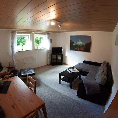 Ruhige Und Gemuetliche Ferienwohnung In Calden 外观 照片